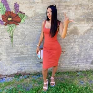 Meet your Posher, Pamela